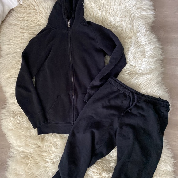 2 piece tna set (zip up hoodie & sweatpants) - Picture 4 of 8